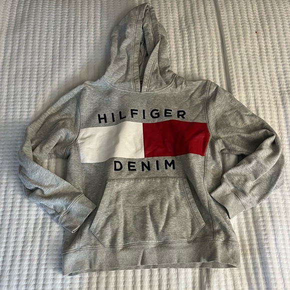 Tommy Hilfiger Hoodie - Picture 1 of 4